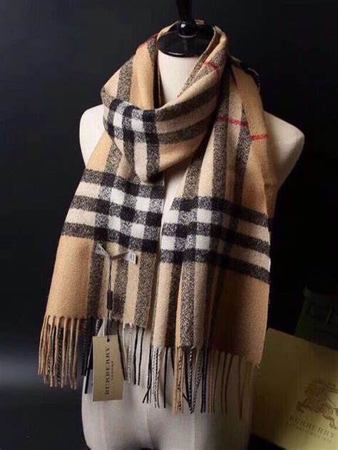 cachecol burberry réplica|burberry scarf black.